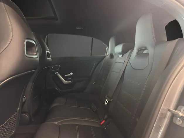 Mercedes-Benz A 250 4Matic 8G-DCT AMG Line