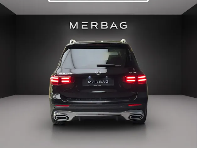 Mercedes-Benz GLB 250 4Matic 8G-Tronic