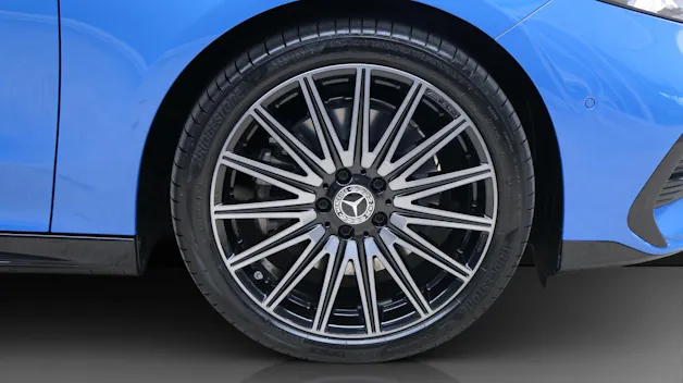 Mercedes-Benz CLA 350 4Matic 85 kWh With EQ