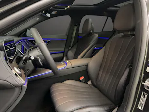 Mercedes-Benz E300 deT 4M Avantgarde