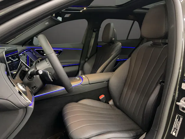 Mercedes-Benz E300 deT 4M Avantgarde