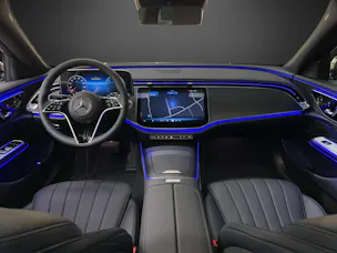 Mercedes-Benz E300 deT 4M Avantgarde