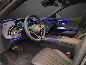 Mercedes-Benz E300 deT 4M Avantgarde