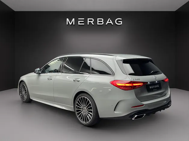Mercedes-Benz C 300 T 4 Matic
