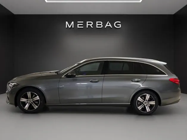 Mercedes-Benz C 220 d T 4 Matic