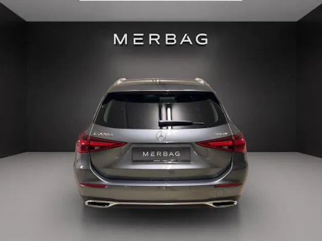 Mercedes-Benz C 220 d T 4 Matic