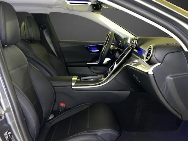 Mercedes-Benz C 220 d T 4 Matic