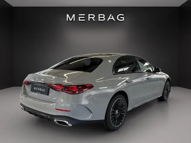 Mercedes-Benz E 220 d 4Matic 9G-Tronic