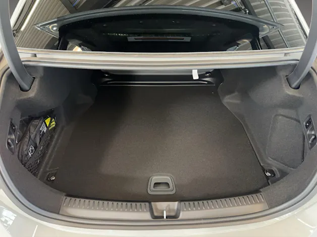 Mercedes-Benz E 220 d 4Matic 9G-Tronic