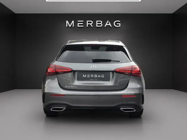 Mercedes-Benz A 250 e EQ Star 8G-DCT