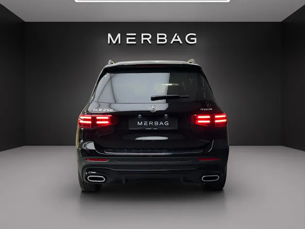 Mercedes-Benz GLB 250 4Matic 8G-Tronic