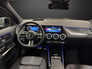 Mercedes-Benz GLA 200 7G-DCT "Night Star"