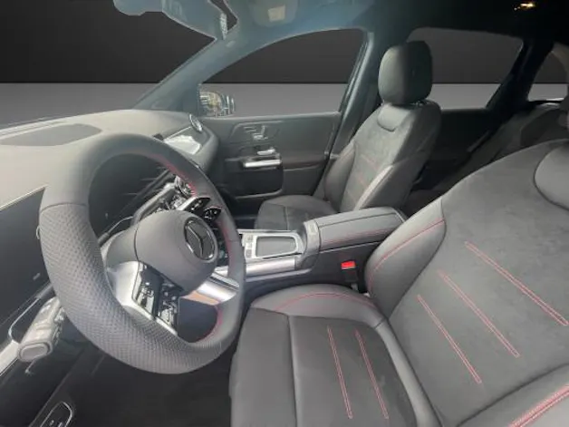 Mercedes-Benz B 200 7G-DCT