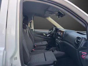 Mercedes-Benz eVito 129 Lang Tourer Pro