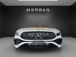 Mercedes-Benz A 250 4Matic 8G-DCT AMG Line