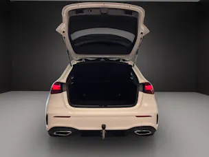 Mercedes-Benz A 250 4Matic 8G-DCT AMG Line