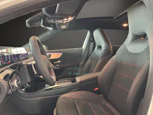 Mercedes-Benz A 250 4Matic 8G-DCT AMG Line