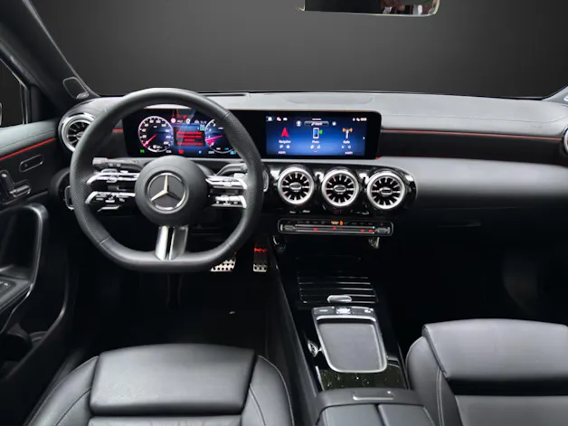 Mercedes-Benz A 220 4Matic 8G-DCT