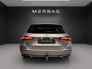 Mercedes-Benz C 220 d T 4 M Swiss Star
