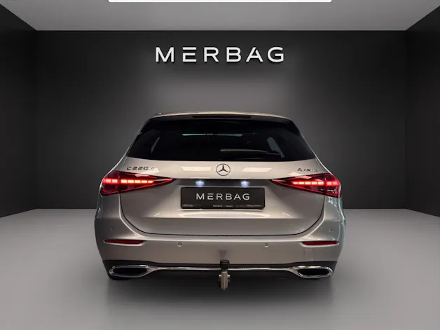Mercedes-Benz C 220 d T 4 M Swiss Star