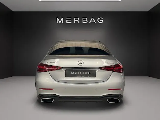 Mercedes-Benz C 300e 4Matic AMG Line