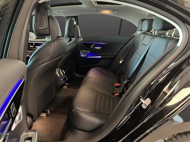 Mercedes-Benz C 300 4 Matic AMG Line