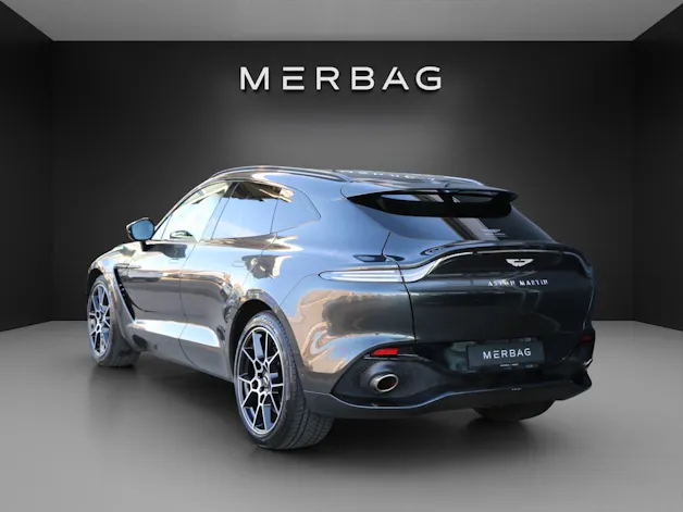 Aston Martin DBX 4.0 V8