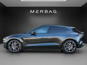 Aston Martin DBX 4.0 V8