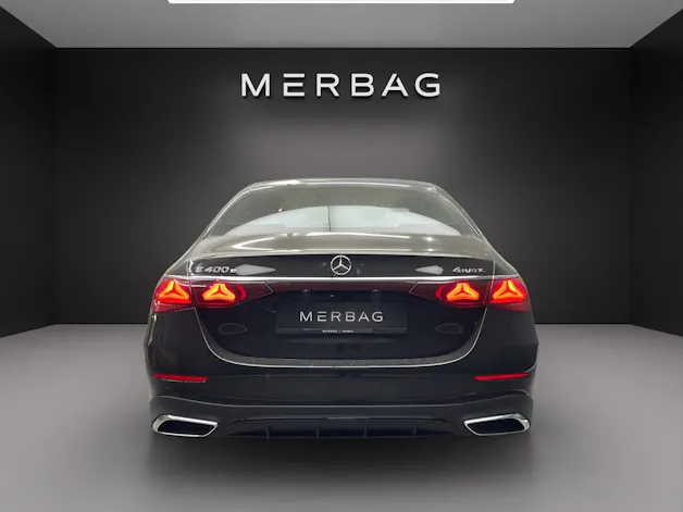 Mercedes-Benz E 400 e 4Matic 9G-Tronic