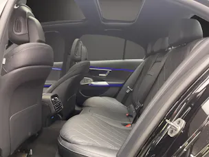 Mercedes-Benz E 400 e 4Matic 9G-Tronic