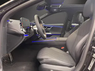 Mercedes-Benz E 400 e 4Matic 9G-Tronic