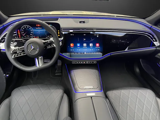 Mercedes-Benz E 400 e 4Matic 9G-Tronic