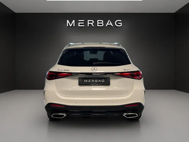Mercedes-Benz GLC 200 4Matic 9G-Tronic AMG Line