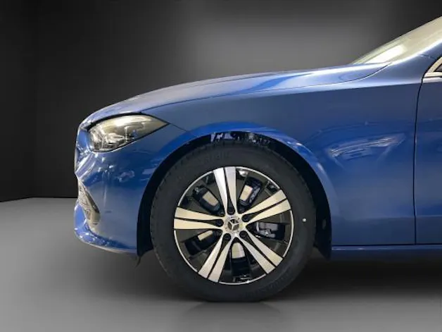 Mercedes-Benz C 220 d T 4 M Swiss Star