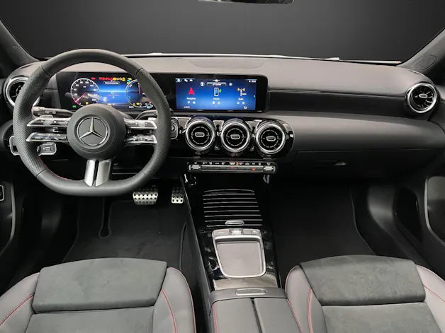 Mercedes-Benz A 250 e EQ Star 8G-DCT