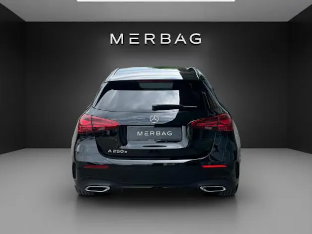 Mercedes-Benz A 250 e EQ Star 8G-DCT