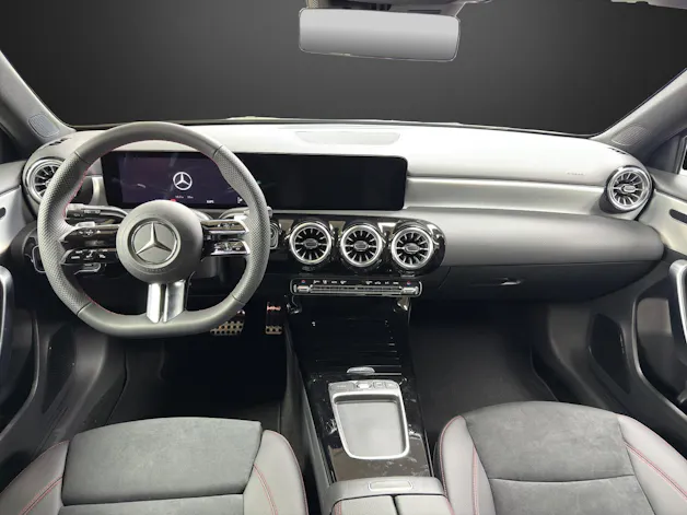 Mercedes-Benz A 220 4Matic 8G-DCT