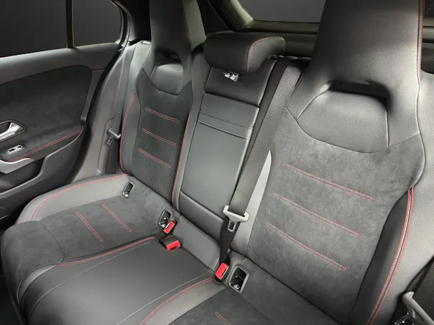 Mercedes-Benz A 220 4Matic 8G-DCT