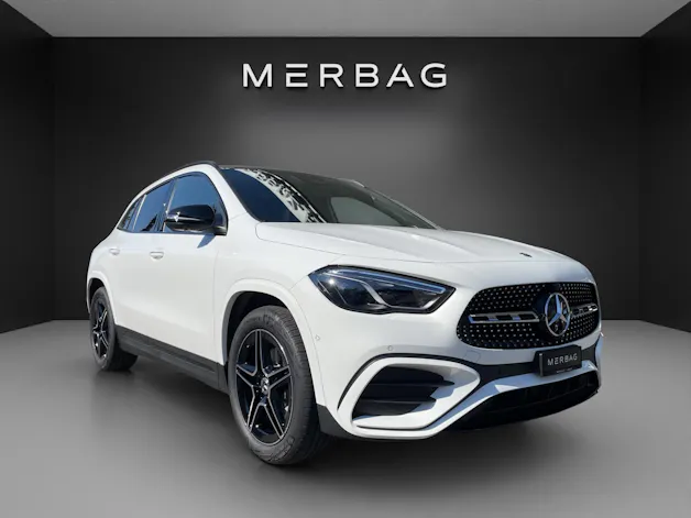 Mercedes-Benz GLA 220d 4Matic 8G-DCT