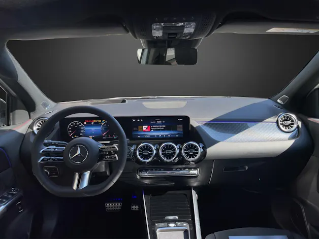 Mercedes-Benz GLA 220d 4Matic 8G-DCT