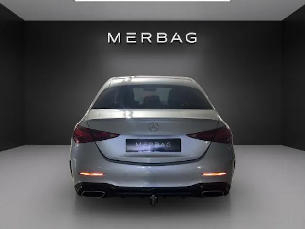 Mercedes-Benz C 220 d 4 Matic