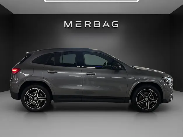 Mercedes-Benz GLA 250 e EQ Star 8G-DCT