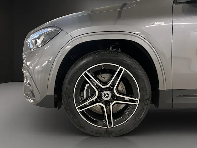 Mercedes-Benz GLA 250 e EQ Star 8G-DCT
