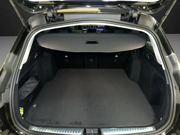Mercedes-Benz C 220 d T 4 M Swiss Star