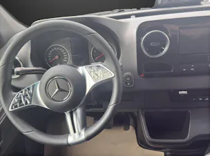 Mercedes-Benz Sprinter 319 CDI Standard 9G-TRONIC