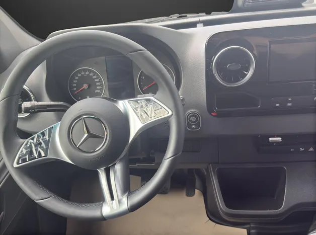 Mercedes-Benz Sprinter 319 CDI Standard 9G-TRONIC