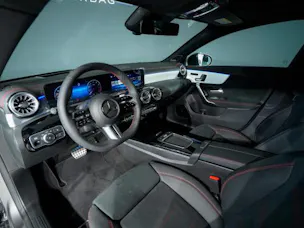 Mercedes-Benz CLA 250 4Matic 8G-DCT