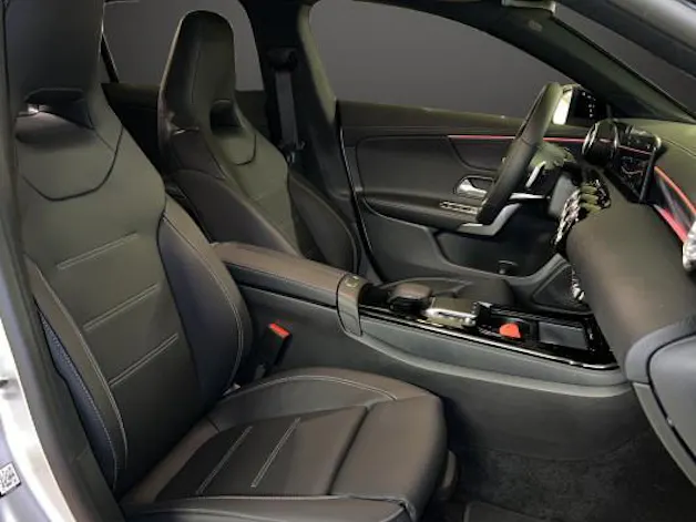 Mercedes-Benz CLA SB 220d AMG Line 4M