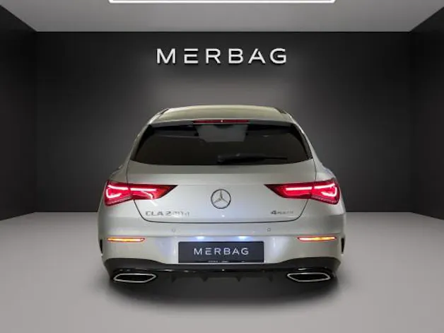 Mercedes-Benz CLA SB 220d AMG Line 4M