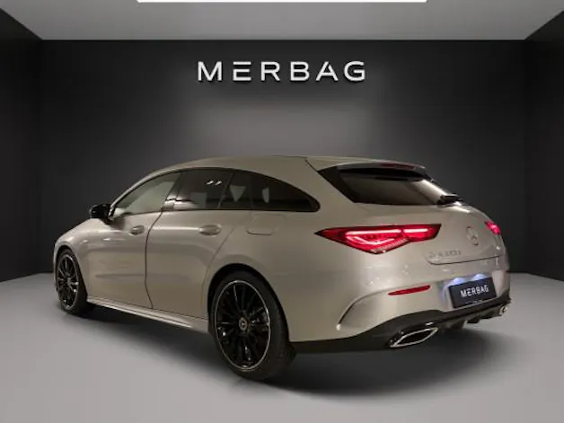 Mercedes-Benz CLA SB 220d AMG Line 4M